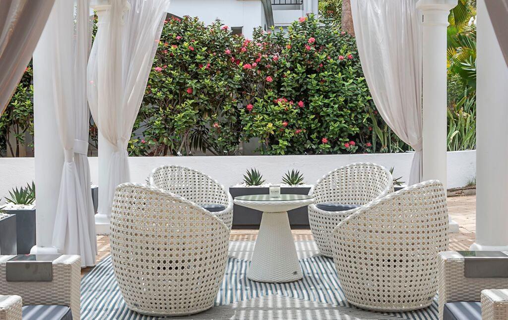 Floris Suite Hotel - Spa & Beach Club - Adults Only Piscadera Bay Экстерьер фото