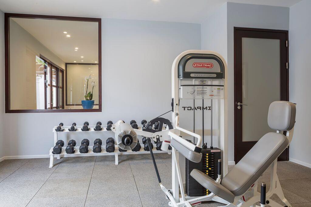 Floris Suite Hotel - Spa & Beach Club - Adults Only Piscadera Bay Экстерьер фото