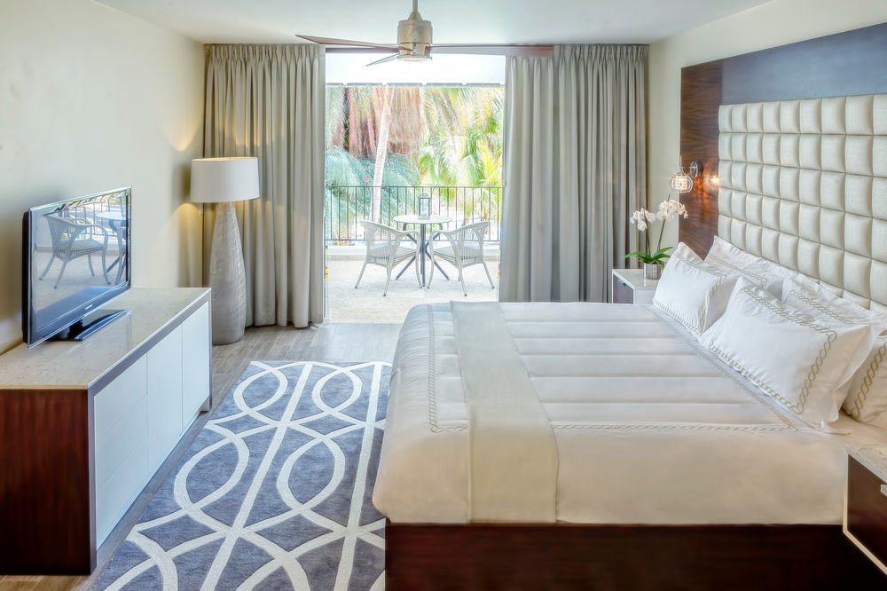 Floris Suite Hotel - Spa & Beach Club - Adults Only Piscadera Bay Экстерьер фото