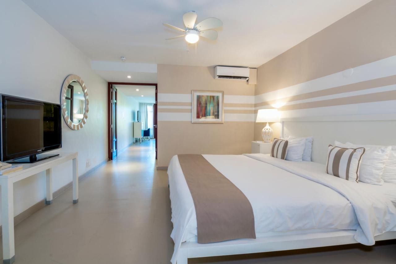 Floris Suite Hotel - Spa & Beach Club - Adults Only Piscadera Bay Экстерьер фото