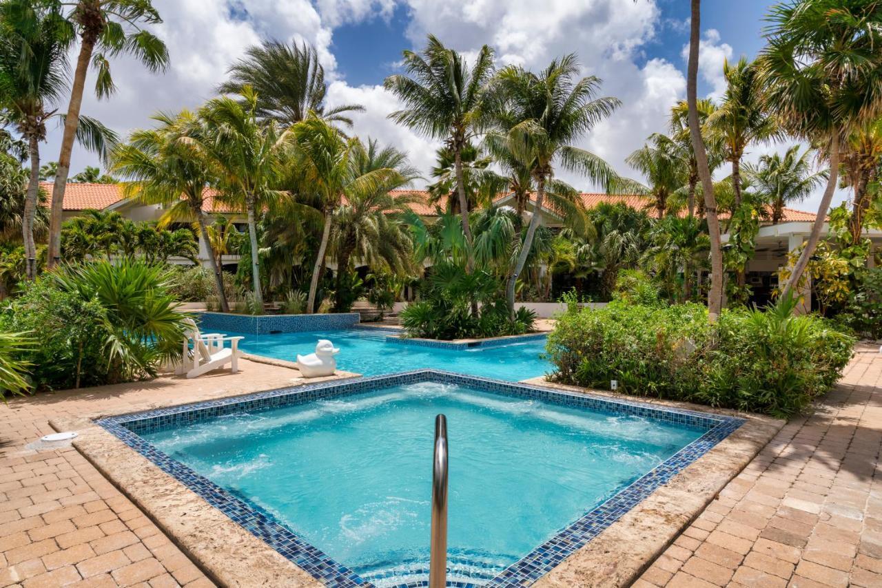 Floris Suite Hotel - Spa & Beach Club - Adults Only Piscadera Bay Экстерьер фото